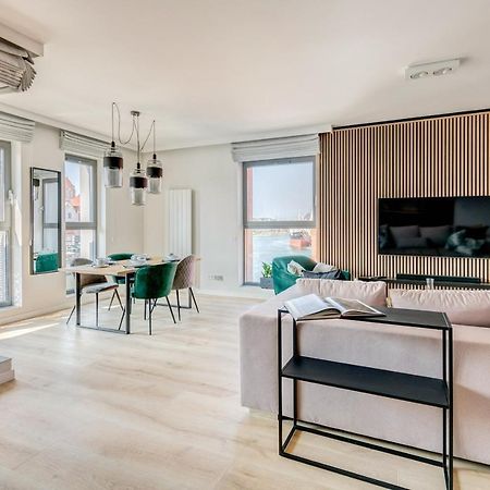 The Black Crane Apartment Гданськ Екстер'єр фото