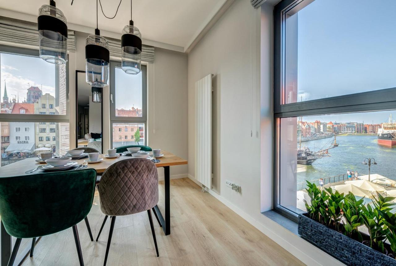 The Black Crane Apartment Гданськ Екстер'єр фото