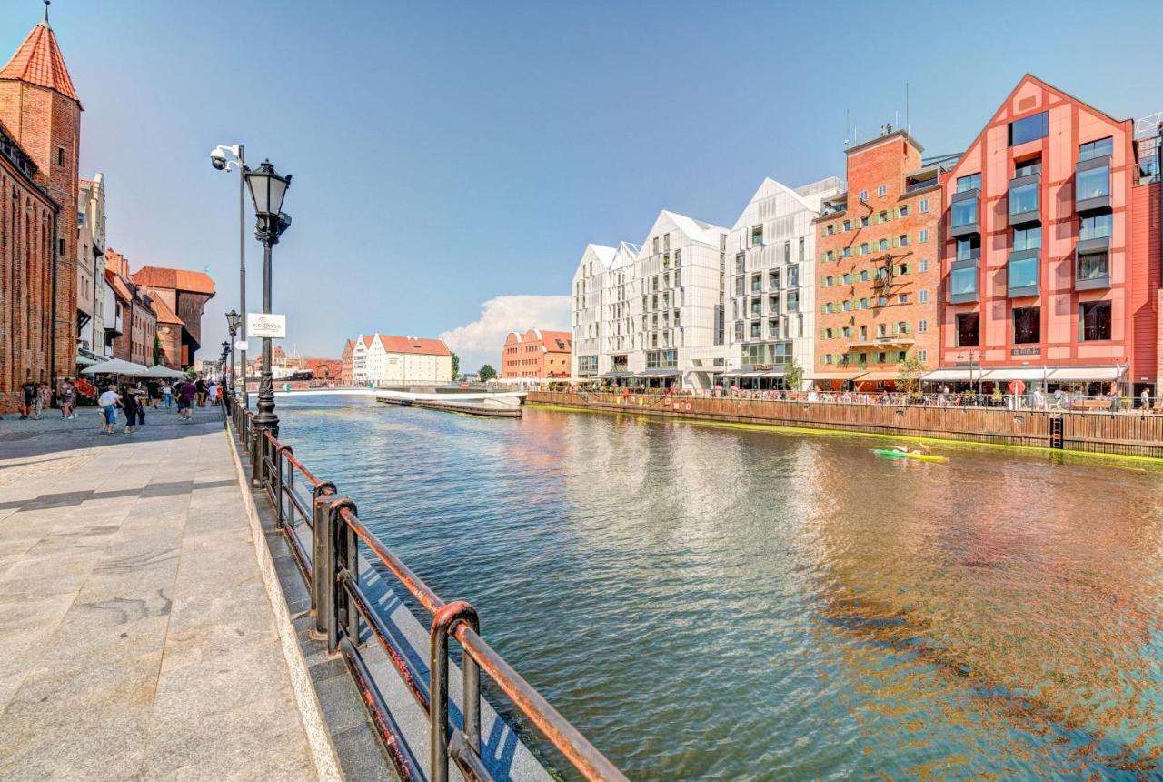 The Black Crane Apartment Гданськ Екстер'єр фото