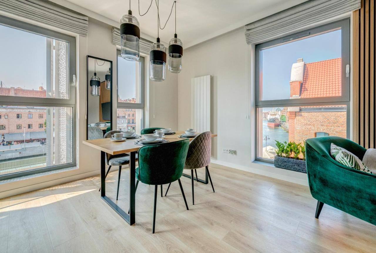 The Black Crane Apartment Гданськ Екстер'єр фото