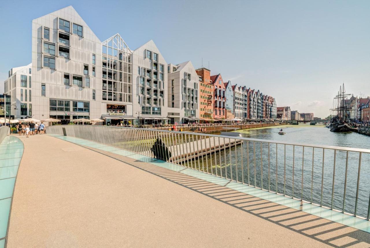 The Black Crane Apartment Гданськ Екстер'єр фото